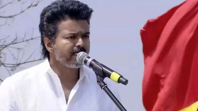 விஜய் ஜெயிச்சாலும் வேஸ்ட்.. தமிழகத்தில் குடியரசு தலைவர் ஆட்சிக்கு வரும்? இப்படி ஒரு சிக்கல் இருக்கா? 
