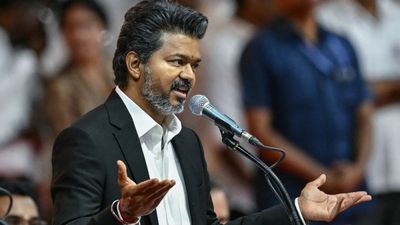 10 வருஷம் எடப்பாடி, ஸ்டாலின் கூட இதை செய்யவில்லையே.. ஆட்சிக்கு வந்த 10 நாளில் விஜய் செய்த சம்பவம்! 