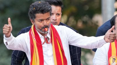 நெல்லை, ஸ்ரீரங்கம், திருப்பூர் வடக்கு.. மொத்தமாக 14 தொகுதிகள்.. திமுகவுக்கு சவால் கொடுக்கும் தவெக! 