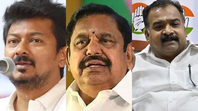 முதுகில் குத்திய காங்கிரஸ்.. அண்ணா அறிவாலயத்தில் சாடிய உதயநிதி ஸ்டாலின்.. உடனே வந்த மாணிக்கம் தாகூர்
