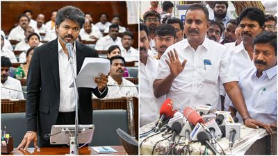 காங்கிரஸ் கட்சிக்கு 2, எஸ்பி வேலுமணி தரப்புக்கு 5.. அடுத்த 3 நாட்களில் தமிழக அமைச்சரவை விரிவாக்கம்? 