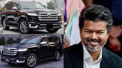 விஜய் செலக்சன் எப்பவும் தப்பாகாது.. பார்த்து பார்த்து வாங்கிய 5050 கார்.. வாயடைத்து போகும் அளவுக்கு சிறப்பம்சம்!