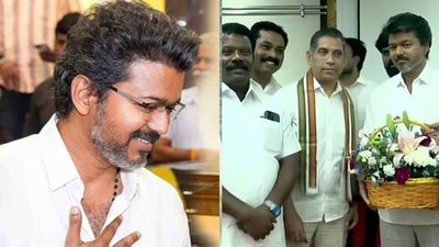 விஜய்க்கு எல்லாம் சரியாகவே போனது.. ஆனால் காங்கிரஸ் வந்த பின்னர்.. ஆட்டமே மாறியது