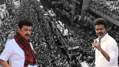 பிணங்களை பார்த்து கதறி அழுதவர் தோல்வி.. ஓடிப்போனவர் வெற்றி.. விஜய் குறித்து திமுகவினர் விமர்சனம் 
