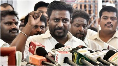 மாணவர்களின் ஐடி கார்டில் சாதிப் பெயரா? சர்ச்சைக்கு முற்றுப்புள்ளி வைத்த அமைச்சர் ராஜ்மோகன்! 