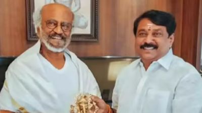 ரஜினிகாந் உடன் பாஜக தலைவர் நயினார் நாகேந்திரன் திடீர் மீட்டிங்.. போயஸ் கார்டனில் ஆலோசித்தது என்ன?