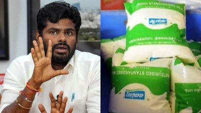 Aavin: பச்சை நிற பால் பாக்கெட் விவகாரம்! பொய் தகவல் சொல்லும் ஆவின் நிர்வாகம்! அண்ணாமலை கண்டனம்