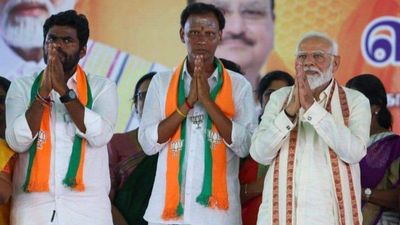 பாஜகவுக்கு ஷாக்.. முக்கிய நிர்வாகிகள் அடுத்தடுத்து விலகல்.. அண்ணாமலையுடன் பயணிக்கப்போவதாக அறிவிப்பு!