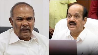 அதிமுக எம்எல்ஏக்கள் தகுதி நீக்க நடவடிக்கை.. சபாநாயகருக்கு அப்பாவு எழுப்பிய மூன்று கேள்விகள்