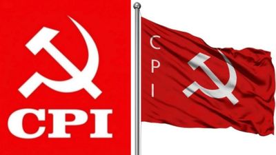 பிரதான எதிர்க்கட்சி முதல் 2 எம்.எல்.ஏக்கள் வரை.. இதுவரை தமிழ்நாட்டில் சிபிஐ அமைத்த கூட்டணிகள் லிஸ்ட்