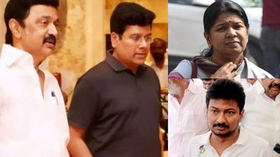 பிரம்மாஸ்திரத்தை கையில் எடுக்கும் ஸ்டாலின்.. திடீரென உதயநிதி, கனிமொழி, சபரீசனுடன் மீட்டிங்! ஏன்? 