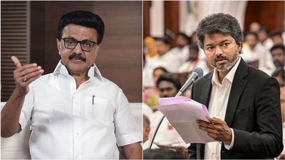 7 நாட்கள் 7 அறிக்கைகள்.. விஜய்யின் தூக்கத்தை கெடுக்கும் திமுக.. சொல்ல வருவது ஒரே மேட்டர் தான்