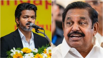 தவெக பக்கம் ஓடும் அதிமுக நிர்வாகிகள்.. 6 தொகுதி இடைத்தேர்தலை புறக்கணிக்க எடப்பாடி பழனிசாமி முடிவு?
