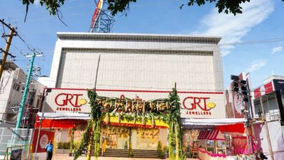 நம்பிக்கையின் பாரம்பரியத்தில்.. புதிய அத்தியாயம்! இப்போது இராஜபாளையத்தில் GRT ஜுவல்லர்ஸ் 