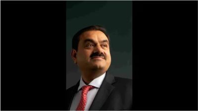 அதானியின் இரட்டை எஞ்சின் வளர்ச்சி வியூகம்.. செயற்கை நுண்ணறிவு மற்றும் உள்கட்டமைப்பில் முழு கவனம்!