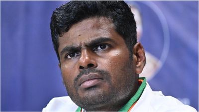 அண்ணாமலையின் மூவ்! ஒன்னும் புதுசா இல்லை.. பாஜகவின் இன்னொரு கிளைதான்! கிளம்பும் விமர்சனம்!