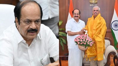 தமிழக அரசியலில் உச்சகட்ட பரபரப்பு.. ஆளுநருடன் சபாநாயகர், அமைச்சர் திடீர் சந்திப்பு - பின்னணி என்ன?