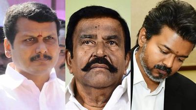 செந்தில் பாலாஜி.. கே.என் நேரு.. அடுத்து அவர்தான்.. செஸ் போர்டில் அடுத்தடுத்து காய் நகர்த்தும் விஜய்!
