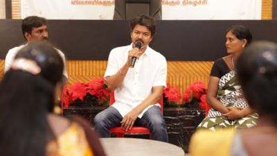தூய்மைப் பணியாளர்கள் போராடும்போது ஆதரித்த தவெக இப்போது தனியார்மயப்படுத்துவதா? மார்க்சிஸ்ட் கொதிப்பு