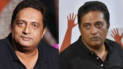 கைதாகும் நடிகர் பிரகாஷ் ராஜ்? தமிழ்நாடு உள்பட 4 மாநில ஓட்டுரிமையால் சிக்கல்.. ஜாமீனில் வெளிவர முடியாத கைது வாரண்ட்