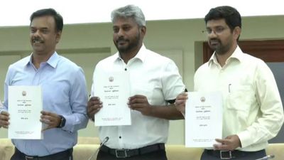 தமிழகத்தில் பிறக்கும் குழந்தையின் மீது கடன் சுமை! 4 முக்கிய காரணங்களை சொன்ன வெள்ளை அறிக்கை