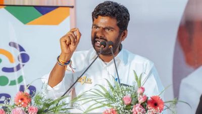 அடிச்சு ஆடும் அண்ணாமலை! 3 கட்சிகளுக்கும் ஒரே நேரத்தில் செக்! உள்ளாட்சி தேர்தலுக்கு பக்கா ப்ளான்!