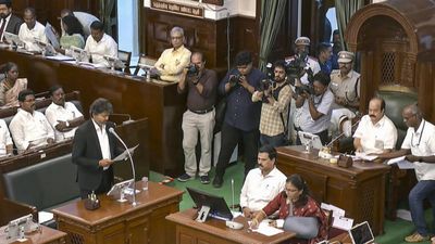 Tamil Nadu Assembly Session Live: ஆளுநர் உரைக்கு நன்றி தெரிவிக்கும் தீர்மானத்திற்கு முதல்வர் விஜய் பதிலுரை!