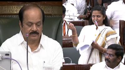 15 லாம் இல்லைங்க! டைப்பிங் மிஸ்டேக்! சாரி.. தங்கம் தென்னரசிடம் மன்னிப்பு கேட்ட தாரகை கத்பெர்ட்