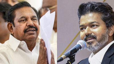 சென்னையில் இடி.. தவெகவில் இணையும் அதிமுக மா.செக்கள்? எடப்பாடி பழனிசாமிக்கு அடுத்தடுத்து அதிர்ச்சி!