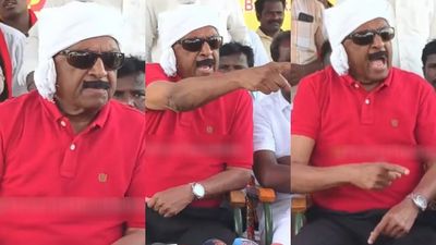 மஞ்சள் பத்திரிகையா நீ.. கேமராவை புடுங்கு.. வைகோ சொன்னதுமே பத்திரிகையாளர் மன்றம் விட்ட டோஸ் 