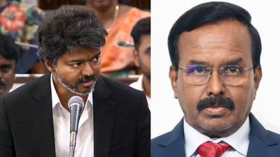 விஜய்க்கு அடுத்த ஷாக்.. ‘பவர்' கட்டுக்கு நடுவே தமிழக மின் ஒழுங்குமுறை ஆணைய தலைவர் ராஜினாமா! இனி ஒன்னும் செய்ய முடியாதே