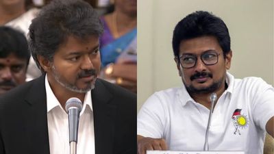விஜய்ண்ணா Vs உதய்ண்ணா.. இனி ரெண்டு பேருக்கு நடுவுல தான் போட்டியே! மாறும் களம்.. பரபர பாலிடிக்ஸ்! 