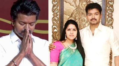 மனைவி சங்கீதாவுடன் மீண்டும் சேர்ந்து வாழும் விஜய்? விவாகரத்தை கைவிட இருவரும் முடிவா? வெளியான மேட்டர்