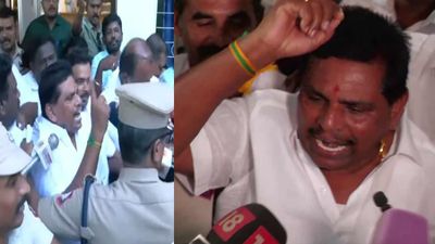 எம்எல்ஏ பதவியை ராஜினாமா செய்ய வற்புறுத்துறாங்க.. அனிதா ராதாகிருஷ்ணன் பகீர் குற்றச்சாட்டு