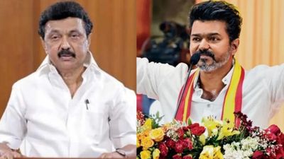 பட்ஜெட்டுக்கு முன்னாடி.. ரிப்போர்ட் என் கையில் இருக்கணும்.. திமுக அஸ்திவாரத்தை ஆட்டும் விஜய்! 