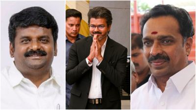 என்னாது விஜயபாஸ்கர்களுக்கு பெரிய பதவியா? அப்ப நாங்க எங்க போறது? தவெகவினர் போர்க்கொடி? திணறும் விஜய்?