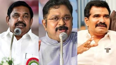 திமுக - அதிமுக கூட்டணி? எடப்பாடியை காலி பண்ணி.. தொண்டர்களை தெருவில் விட்ட டிடிவி! சிடிஆர் அட்டாக்! 