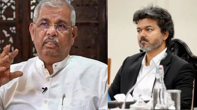 பவர் 167ஐ கையிலெடுத்த ஆளுநர்? குதிரை பேரம் பற்றி விஜய்யிடம் கேள்வி கேட்க முடிவு? ஆட்சிக்கு சிக்கல்? 