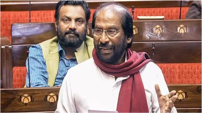 நீட் விலக்கே நிரந்தர தீர்வு.. மாநிலங்களவையில் உறுதியாக சொன்ன திருச்சி சிவா! பாஜக எம்பிக்கள் அமளி!