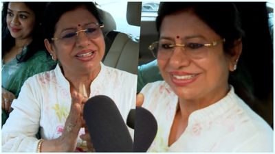அதிமுகவில் இருந்து சாரசாரையாக விலகும் நிர்வாகிகள்.. லீமா ரோஸ் தந்த ரியாக்சன்