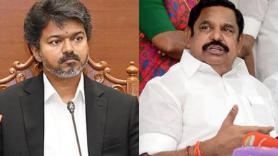 அமைச்சரவையில் இருந்து காங்கிரஸ் அமைச்சர் விடுவிக்கப்படுவார் என எச்சரிக்க முதல்வர் தயாரா? - எடப்பாடி