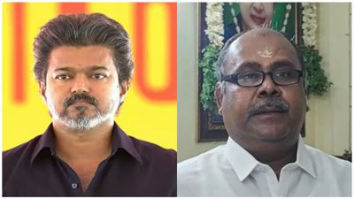 கரூர் அரசு வேலை.. ஊரான் வீட்டு நெய்யில் ஸ்வீட் செய்யாதீங்க விஜய்.. ஆர்பி உதயகுமார் பேச்சு