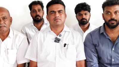கோவை மாமன்ற திமுக கவுன்சிலர் கட்சியில் இருந்து விலகல்.. ‘பார்ட்டி ஃபண்ட்’ வாங்கியதாக குற்றச்சாட்டு