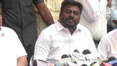 “கடும் நடவடிக்கை பாயும்”.. தனியார் பள்ளிகளுக்கு ‘செக்’ வைத்த அமைச்சர் ராஜ்மோகன்!
