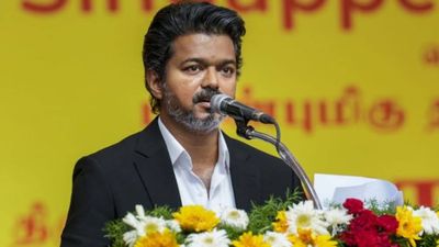 ஆட்சியே இதை நம்பித்தான் இருக்கு! தட்டித்தூக்கணும்.. இடைத்தேர்தலுக்காக விஜய் போட்ட உத்தரவு! முக்கியம் 