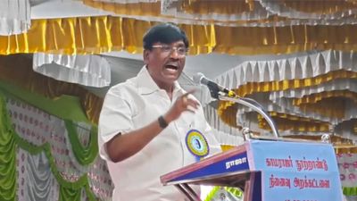 மேகதாதுவில் ஒரு செங்கல்லை கூட வைக்க அனுமதிக்கமாட்டேன்! கர்நாடகா காங்கிரஸுக்கு சவால் விட்ட விஸ்வநாதன்