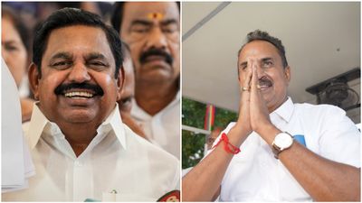  பியூஷ் கோயலிடம் தொடர்ந்து பேசும் எஸ்பி வேலுமணி, தங்கமணி.. அதிமுகவில் நடப்பது என்ன?