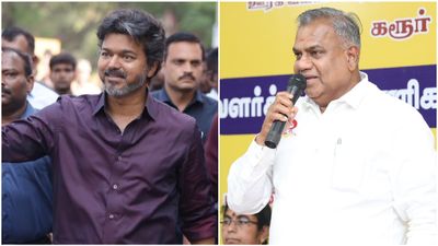 தவெகவின் புதிய தொழிற்சங்கம்.. விஜய்யின் ரகசிய திட்டம்.. பின்னணியில் திமுக, அதிமுக!