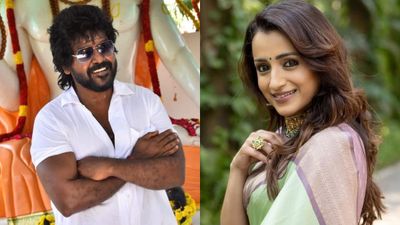 ’கொடி’ பறக்குதா? திருச்சி கிழக்கில் திரிஷா? விட்டுக் கொடுத்த லாரன்ஸ்! பற்றி எரியும் சோஷியல் மீடியா! 