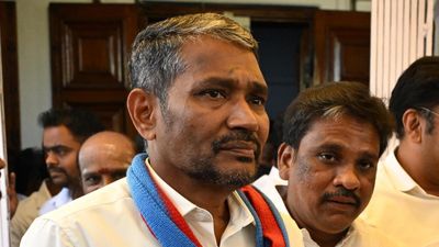 பாஜக உடன் திமுக கூட்டணி அமைக்கிறதா.. இப்படி அவதூறு பேசாதீங்க.. அமைச்சர் வன்னி அரசு! 